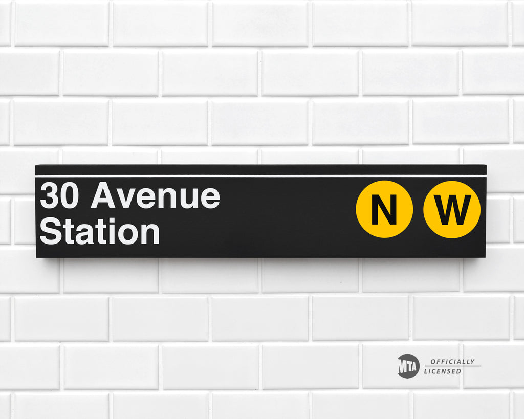 30 Avenue Station
